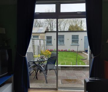 Raphoe Road, Dublin - Photo 1