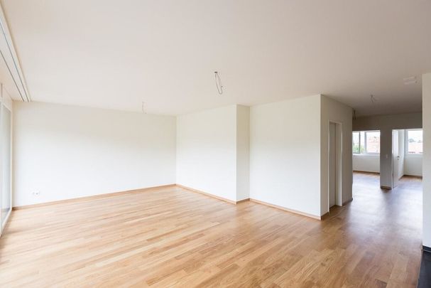 Modernes Wohnen in Breitenbach - ein Mietzins geschenkt - Photo 1