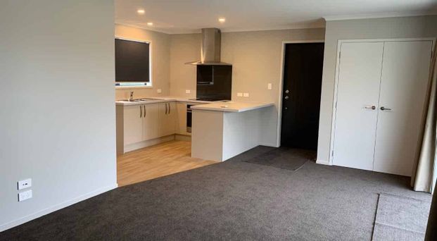 WESTPORT - 2 BEDROOMS - Photo 1