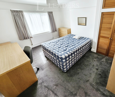 4 bedroom semi detached to rent Dalehouse Lane, Kenilworth, Warwick... - Photo 6