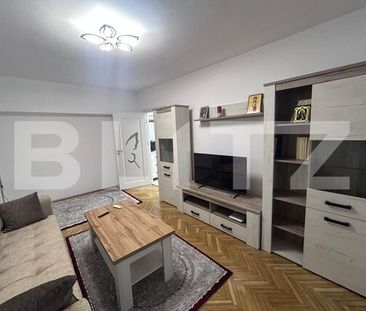 Apartament de inchiriat, cu 2 camere, 54 mp, zona ultracentra - Fotografie 1