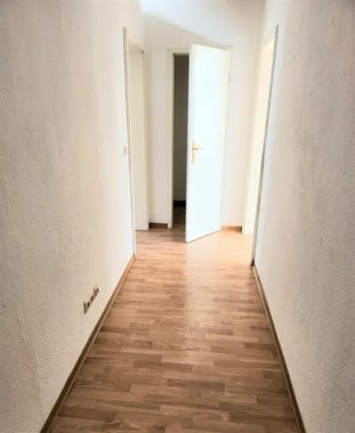 *RUHIG GELEGENDE 3-RAUM-WOHNUNG* mit Balkon - Photo 4