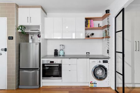 2/405 Dandenong Road, Armadale VIC 3143 - Apartment For Rent | Domain - Photo 3