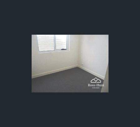 101/813 Toorak Road, Hawthorn East, Vic 3123 - Photo 2
