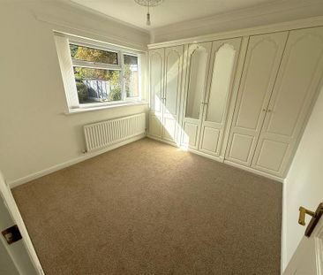 2 bedroom bungalow to rent - Photo 3