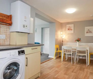 3 bedroom detached bungalow to rent - Photo 6