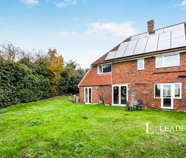 3 bedroom terraced house to rent - Photo 3