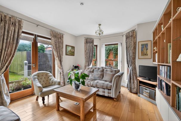 Apt C Seaver House, 138 Malone Road, Belfast, BT9 5LH - Photo 1