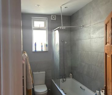 Room in a Shared Flat, Caldecot Road, SE5 - Photo 5