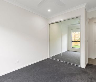 6 Reed Street, Logan Reserve QLD 4133 - House For Rent | Domain - Photo 4