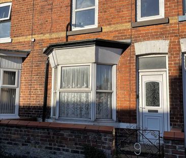 2 bedroom terraced house to rent - Photo 2