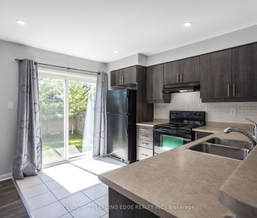 Townhouse For Lease | E8134248 - Photo 4