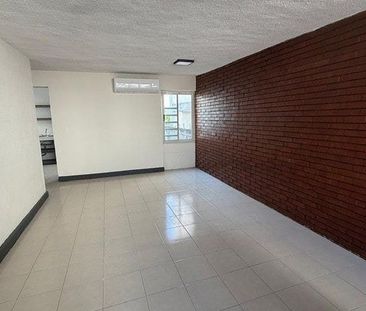 Departamento Remodelado y Amplio a 1 cuadra del Tec - Photo 1