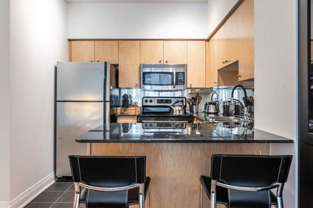 For Lease - 8 Scollard Street Unit# 201, Toronto, Ontario - Photo 5