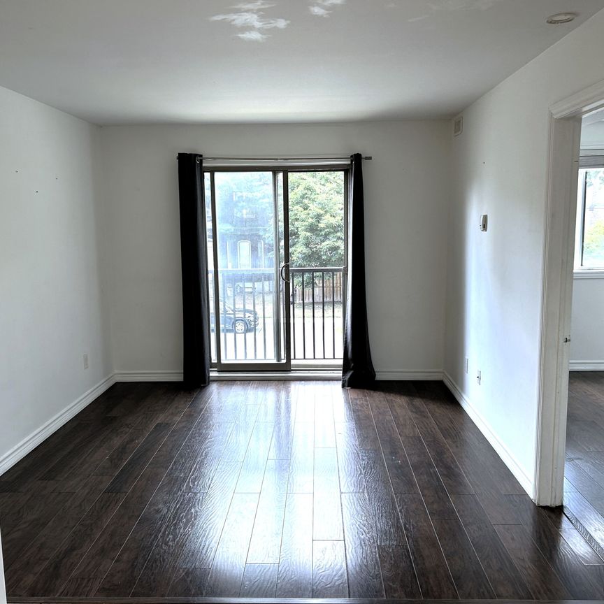For Lease - 28 Victoria Avenue Unit# 208, Hamilton, Ontario - Photo 1