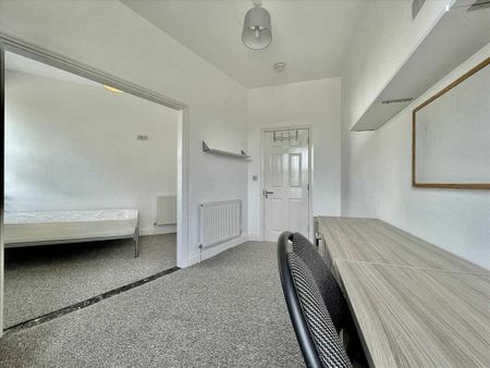 6 bedroom house share to rent - Photo 3