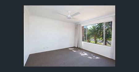 Fully Refurbished Family Home - Photo 5