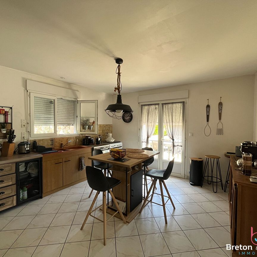 Location Maison 5 pièces 90m² - Photo 1