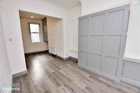 29 Castlereagh Street, Belfast, BT5 4NH - Photo 2
