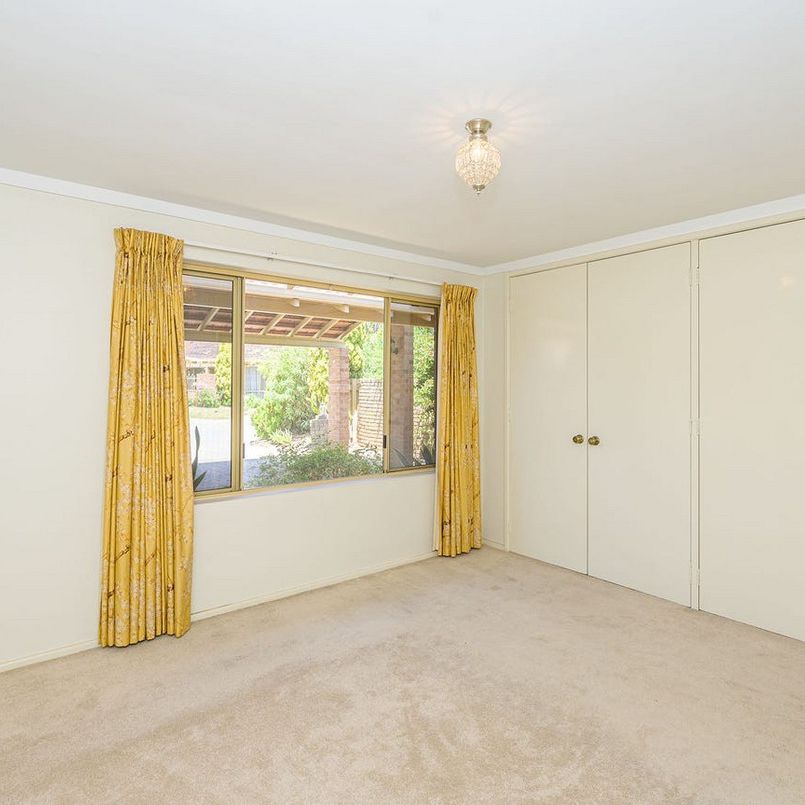 7 Stiles Street, COMO WA 6152 - Photo 1