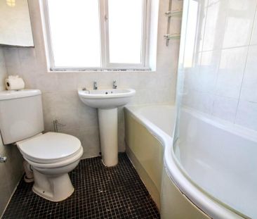 3 bedroom house to rent - Photo 3