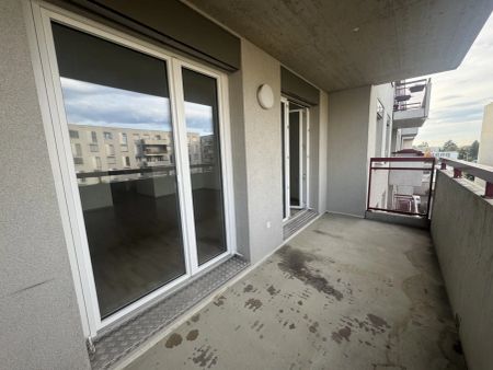 Geräumige 2-Zimmer Genossenschaftswohnung mit großzügiger Freifläche! - unbefristeter Mietvertrag - Photo 4