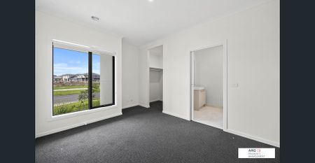 Spacious 4-Bedroom Family Home in Prime Berwick Location - Photo 4