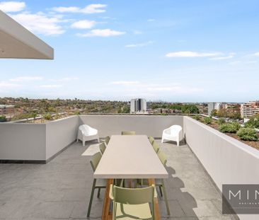 Modern | Furnished, designer studio for lease - Photo 6