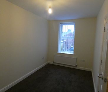Albert Road Flat 8 - Photo 3