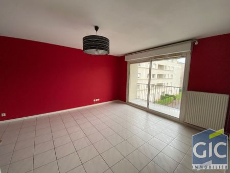 Location Appartement 2 pièces 46m² - Photo 2