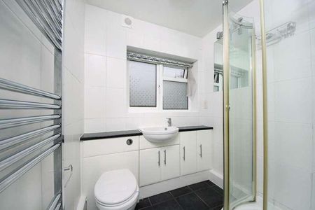 Greystoke Gardens, London, W5 - Photo 5