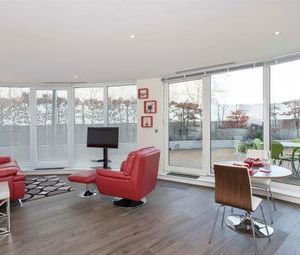 1 Bedrooms Flat to rent in Centurion Building, Chelsea Bridge Wharf, London SW11 | £ 480 - Photo 1