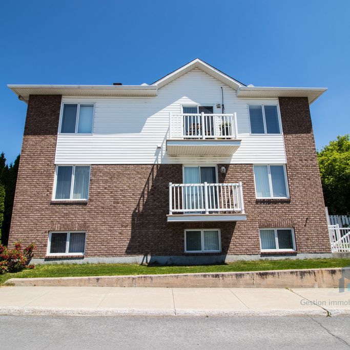 Appartement à Louer - 6 Rue Vaudreuil -1 - Photo 1