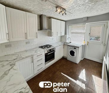 3 bedroom terraced house to rent - Photo 4