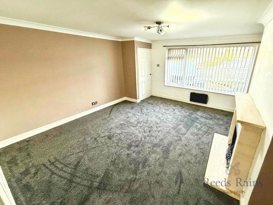 3 bedroom semi-detached house to rent - Photo 1