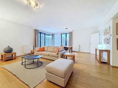 Tout savoir sur cet appartement à Bruxelles, à Bruxelles - Foto 2