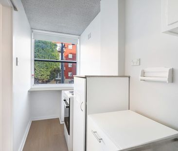 STONES THROW FROM WOLLONGONG BEACH - Photo 1