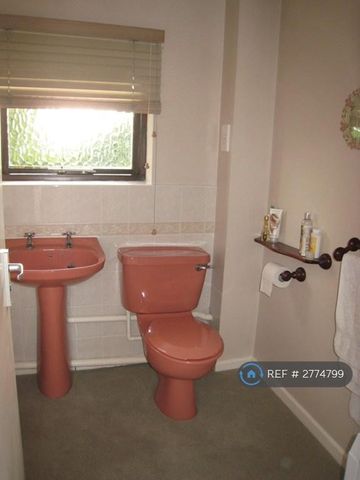 1 bedroom terraced house to rent - Photo 5