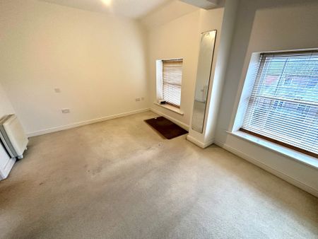 St.LaurenceGardens, BELPER - Photo 3