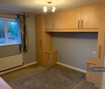 3 bedroom terraced house to rent - Photo 5
