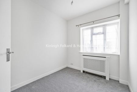 3 bedroom flat to rent - Photo 3