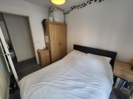 3 bedroom townhouse to rent - Photo 3