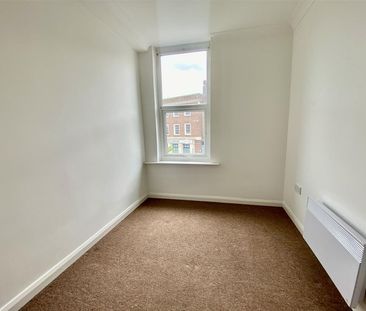 Rowlands Road, Worthing - Photo 1