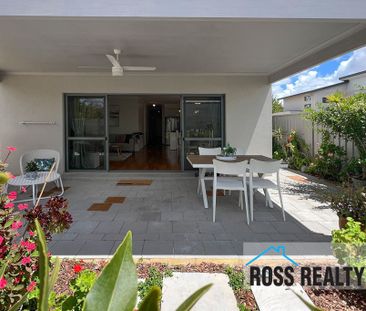 LUXURY LIVING IN PRIME LOCATION! - Photo 6