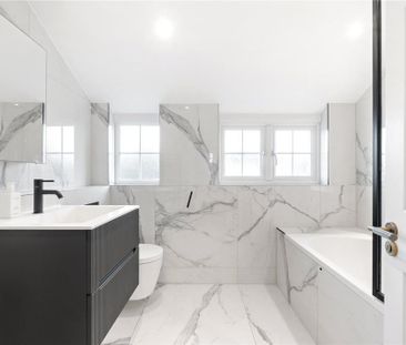 3 bedroom terraced house to rent - Photo 4