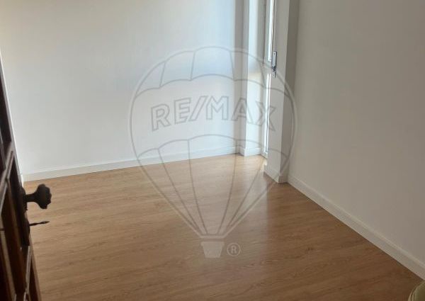 Apartamento T3 em Setúbal