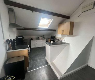Cawdor Street, Farnworth, BL4 - Photo 4