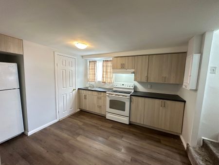 595 Av. Marshall, apt. 1 - Photo 3