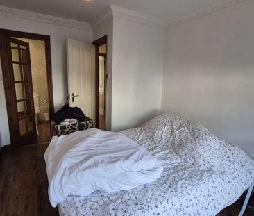 Edward Close, St Albans, AL1 - Photo 6