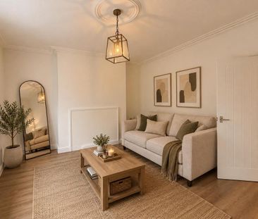 1 bedroom in a house share to rent - Photo 1